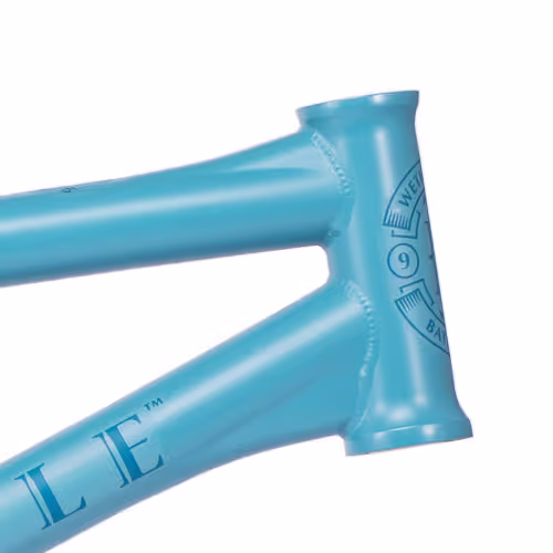 OUR HYDROFORMED TUBING MAXIMISES THE WELDING AREA ON THE HEADTUBE JUNCTION FOR INCREASED STIFFNESS AND DURABILITY